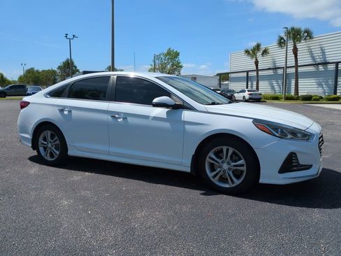 Used 2018 Hyundai Sonata SEL image 2