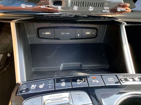Used 2023 Hyundai Tucson Limited AWD/4WD image 32