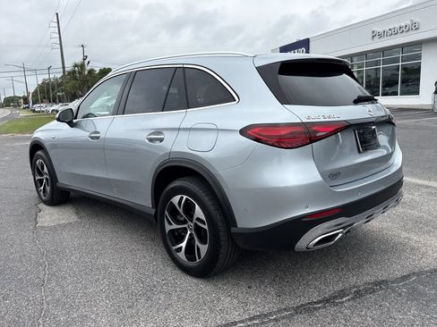 Certified 2025 Mercedes-Benz GLC 350e 4MATIC image 3