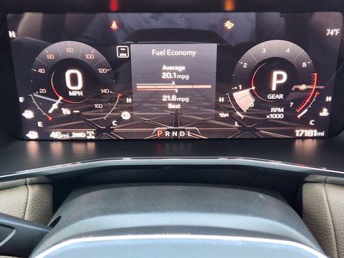 Certified 2023 GMC Canyon Denali image 16