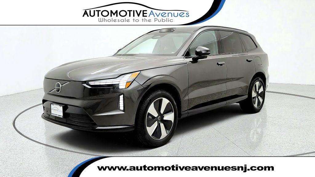 Used 2025 Volvo EX90 Plus AWD/4WD image 1