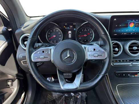 Used 2021 Mercedes-Benz GLC 300 4MATIC w/ AMG Line image 12