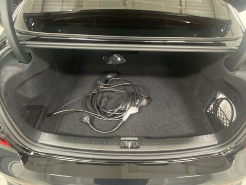 Used 2025 Volvo S60 T8 Ultra image 9