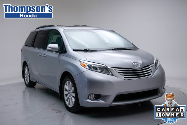 Used 2017 Toyota Sienna Limited w/ Outdoor Package AWD/4WD image 1