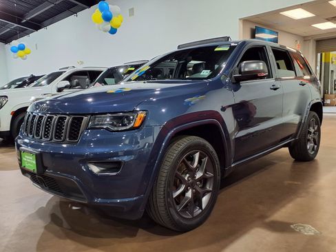 Used 2021 Jeep Grand Cherokee Limited w/ Quick Order Package 28K 80th AWD/4WD image 3