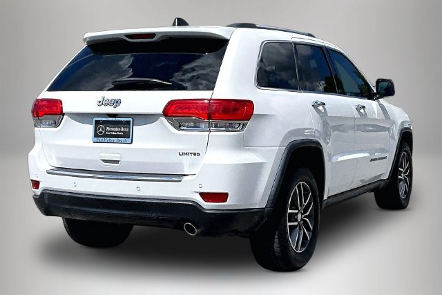 Used 2017 Jeep Grand Cherokee Limited w/ Luxury Group II RWD image 5