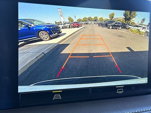 Used 2024 Chevrolet Tahoe LT RWD image 42