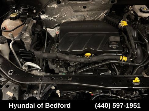 Used 2025 Chevrolet Trax RS w/ Sunroof Package FWD image 22