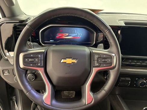 Used 2024 Chevrolet Silverado 1500 LTZ w/ LTZ Premium Package image 22
