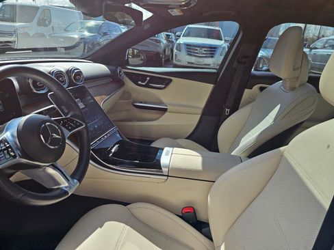 Used 2023 Mercedes-Benz C 300 Sedan image 25