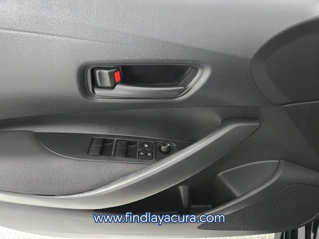 Used 2024 Toyota Corolla LE FWD image 20