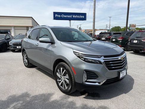Used 2024 Chevrolet Equinox Premier AWD/4WD image 3