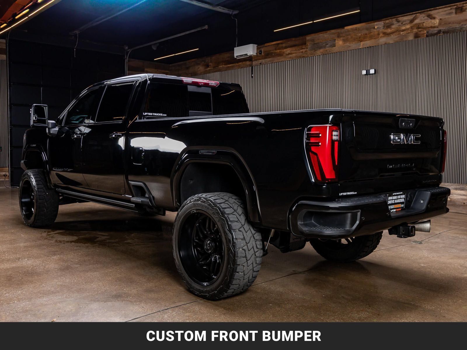Used 2024 GMC Sierra 3500 Denali Ultimate AWD/4WD image 6