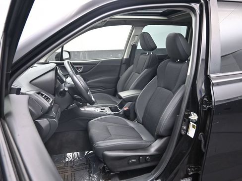 Used 2022 Subaru Forester Premium AWD/4WD image 23