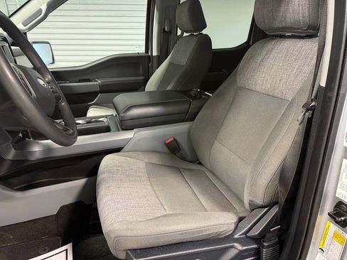 Used 2021 Ford F150 XLT AWD/4WD image 11
