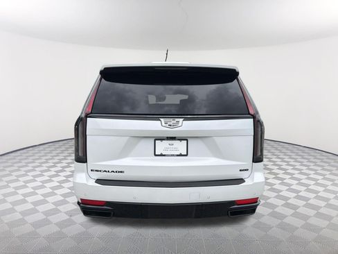 Used 2024 Cadillac Escalade Sport w/ LPO, ONYX Package AWD/4WD image 5