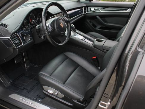 Used 2012 Porsche Panamera image 13