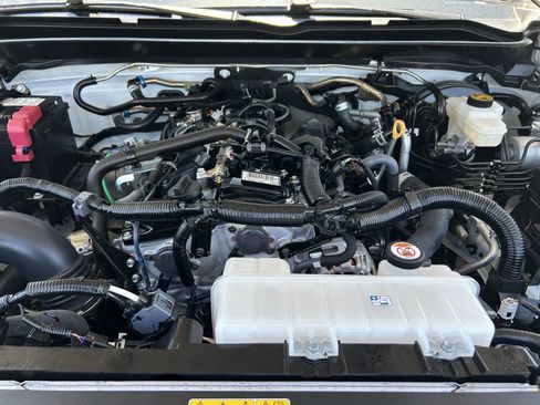 Used 2025 Toyota Tacoma TRD Sport AWD/4WD image 31