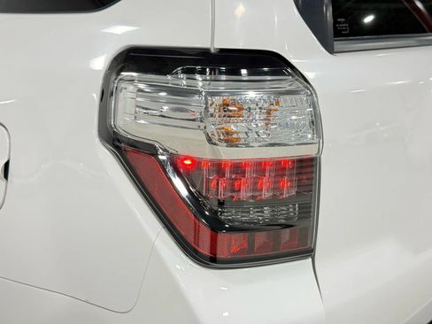 Used 2017 Toyota 4Runner SR5 image 75