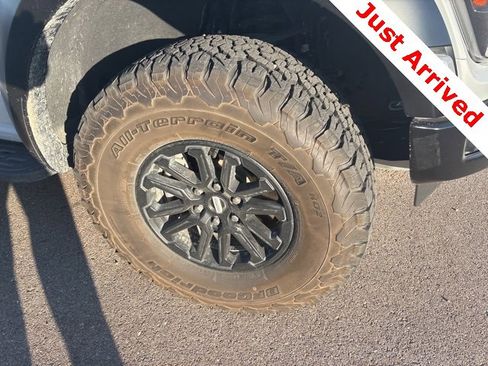 Used 2025 Ford F150 Raptor image 9