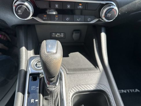 Used 2022 Nissan Sentra SV FWD image 20