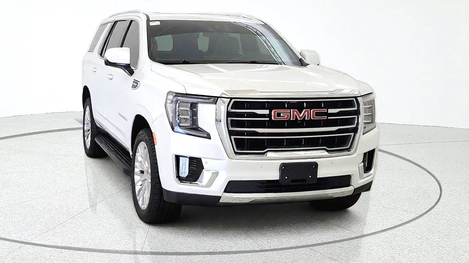 Used 2022 GMC Yukon SLT w/ SLT Premium Package AWD/4WD image 2