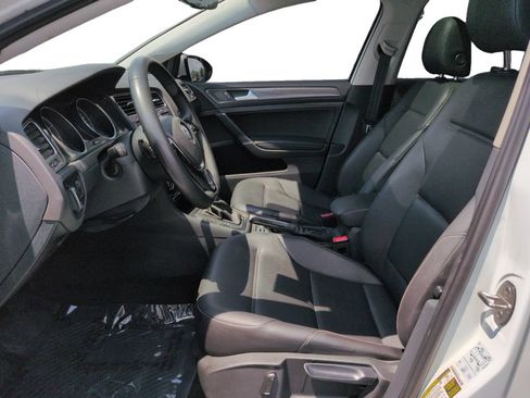 Used 2020 Volkswagen Golf 4-Door FWD image 22