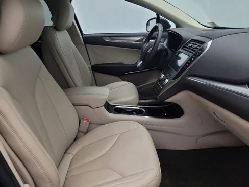 Used 2019 Lincoln MKC Premiere image 21