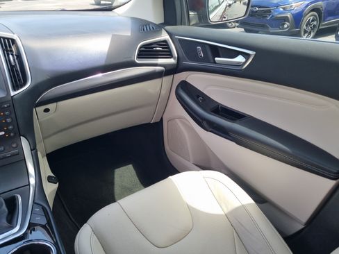 Used 2016 Ford Edge Titanium w/ Equipment Group 302A FWD image 16