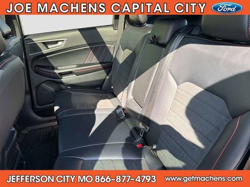 Used 2022 Ford Edge ST-Line AWD/4WD image 12