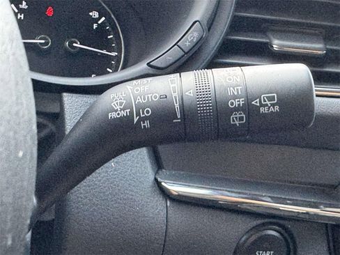 Used 2023 MAZDA CX-30 AWD 2.5 S w/ Preferred Package image 18