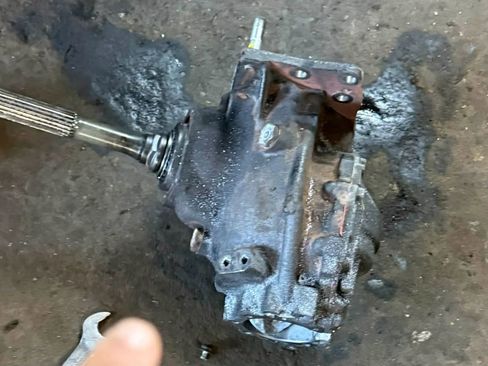 Used 2013 Toyota Highlander Limited image 28