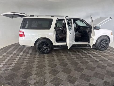 Used 2017 Ford Expedition Max Platinum AWD/4WD image 15