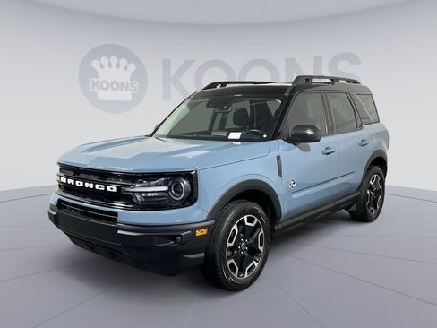 Used 2022 Ford Bronco Sport Outer Banks w/ Tech Package AWD/4WD image 5