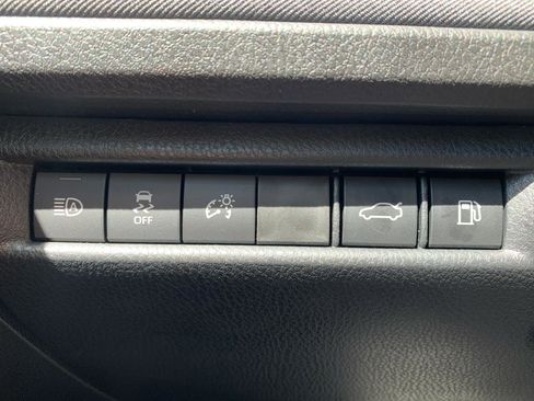 Used 2026 Toyota Camry LE image 20