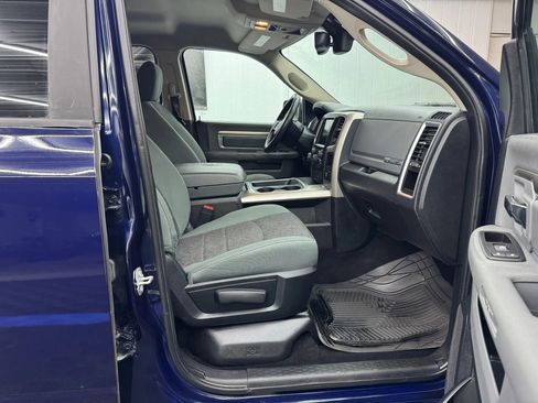 Used 2016 RAM 1500 Big Horn AWD/4WD image 6