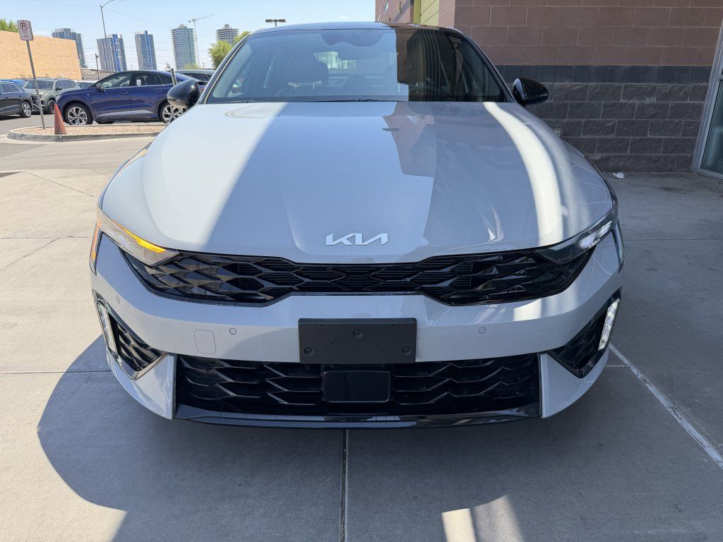 Used 2025 Kia K5 GT-Line w/ GT-Line Premium Package FWD image 10