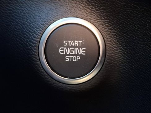 New 2026 Volvo XC40 B5 Plus w/ Protection Package Premier image 11