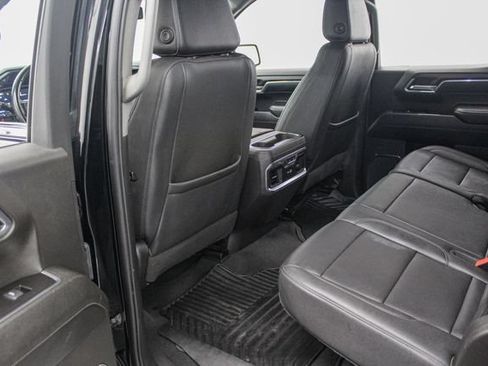 Certified 2024 GMC Sierra 1500 SLT w/ SLT Convenience Package AWD/4WD image 16