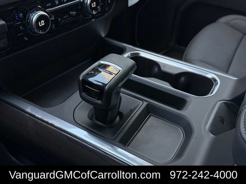 New 2026 GMC Sierra 1500 SLT AWD/4WD image 15