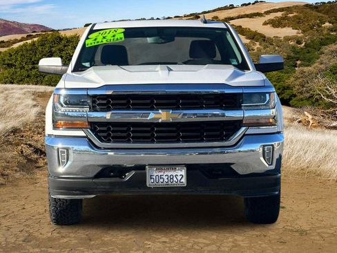 Used 2018 Chevrolet Silverado 1500 LT w/ All Star Edition image 9