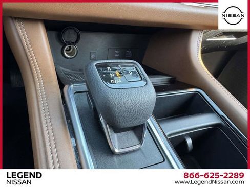 Used 2022 Nissan Pathfinder Platinum AWD/4WD image 27
