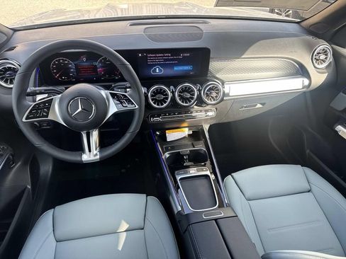 New 2026 Mercedes-Benz GLC 300 image 7