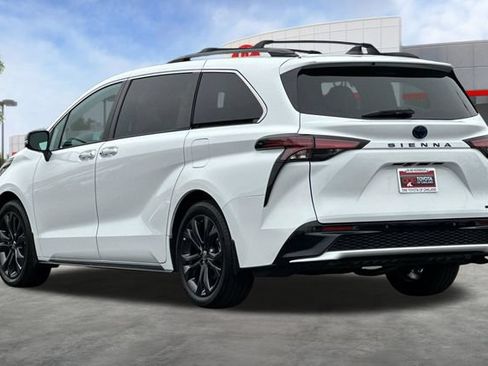 Certified 2024 Toyota Sienna XSE w/ XSE Premium Package FWD image 7