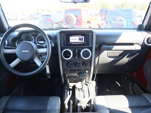 Used 2010 Jeep Wrangler Unlimited Sahara w/ Trailer Tow Group image 25