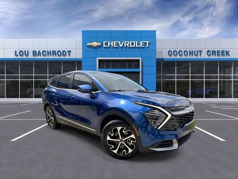 Used 2025 Kia Sportage EX FWD image 1