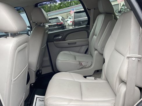 Used 2013 Chevrolet Tahoe LTZ AWD/4WD image 14