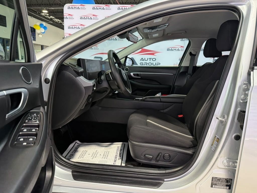 Used 2025 Hyundai Sonata SEL FWD image 24