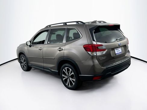 Used 2022 Subaru Forester Limited image 7
