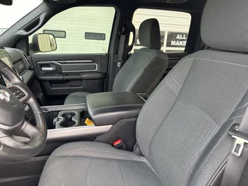 Used 2022 RAM 2500 Big Horn w/ Level C Equiment Group image 3